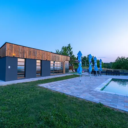 Natalijina Ramonda * Banja Luka