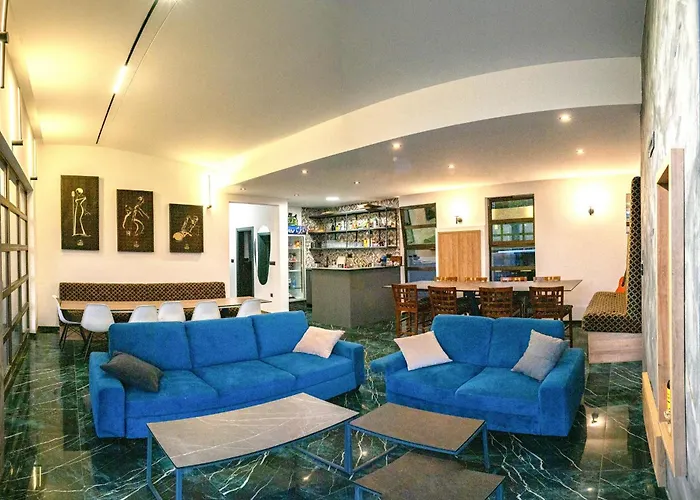 Natalijina Ramonda *